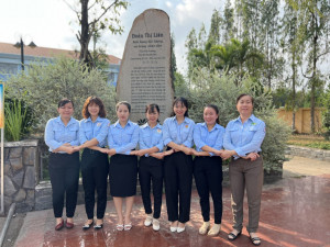 CHƯƠNG TRÌNH GIAO LƯU KẾT NGHĨA TẠI KHU TƯỞNG NIỆM NỮ ANH HÙNG ĐOÀN THỊ LIÊN