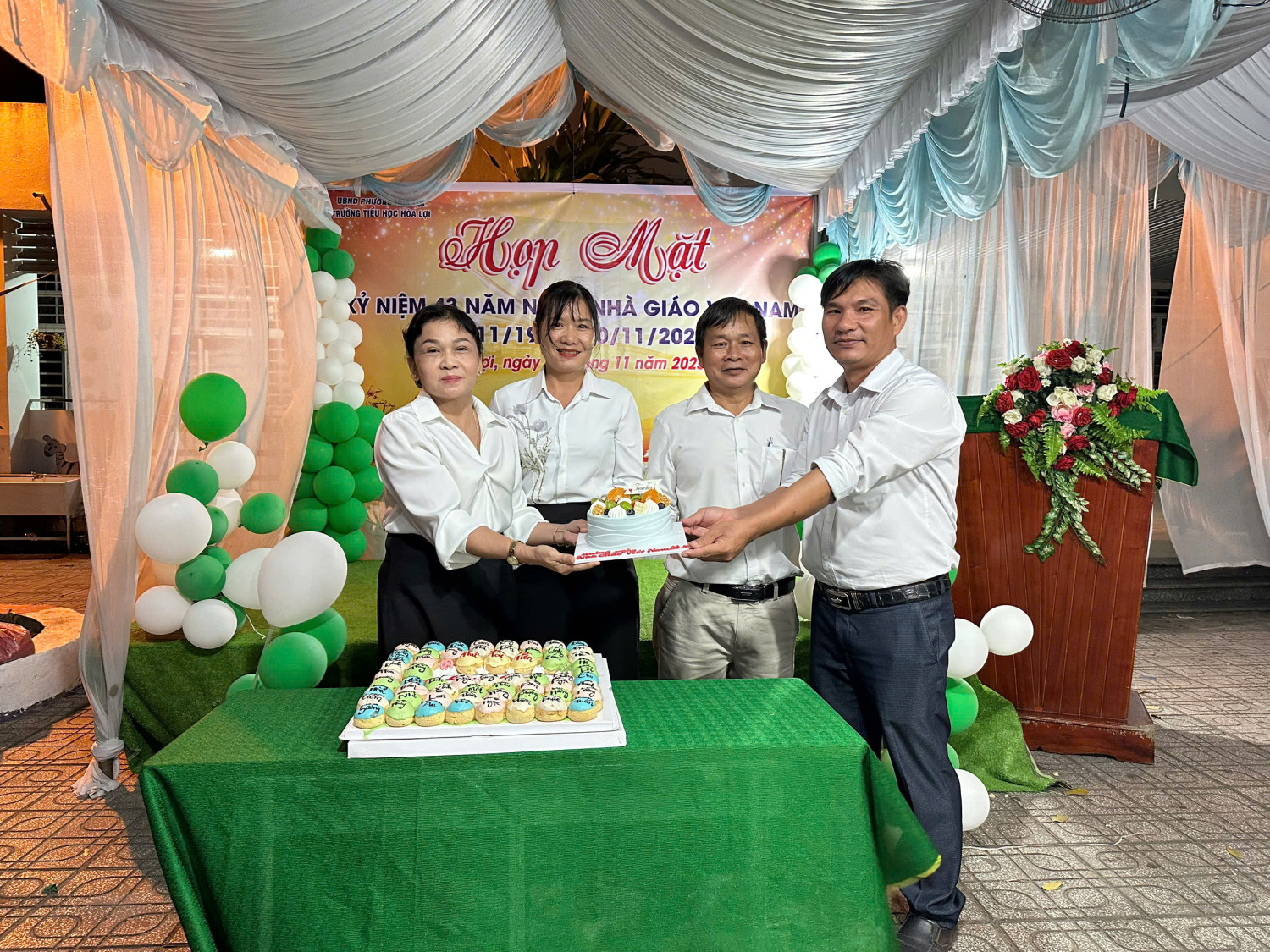 HỌP MẶT KỶ NIỆM 43 NĂM NGÀY NHÀ GIÁO VIỆT NAM  (20/11/1982 – 20/11/2025)